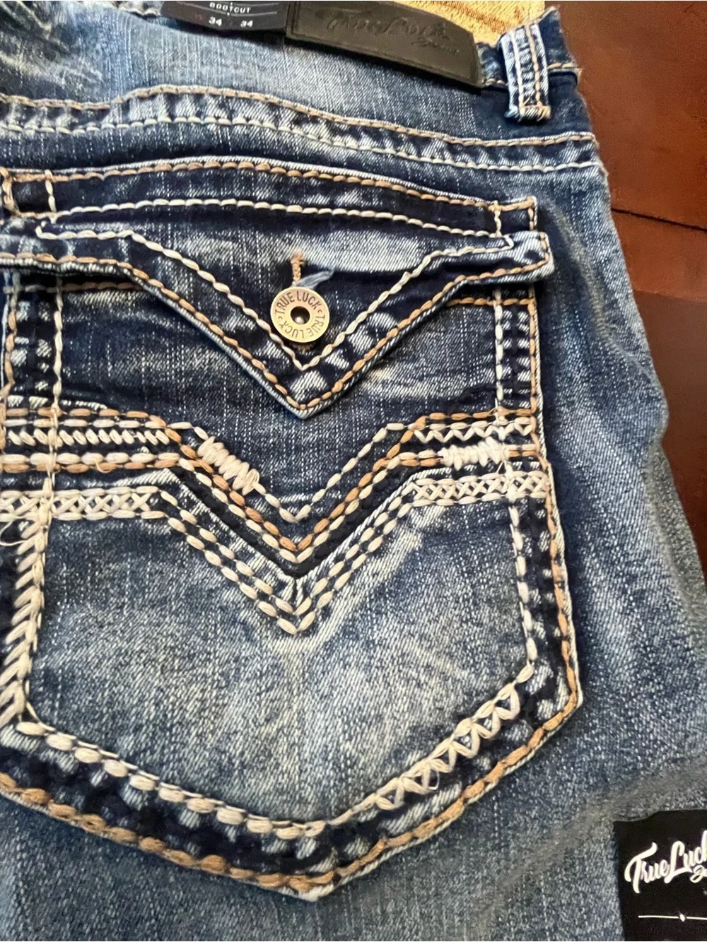 True Luck Men’s Bootcut Jeans — Light Blue Wash NWT